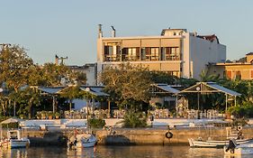 Ακρογιάλι Ξενοδοχείο&Βίλλα